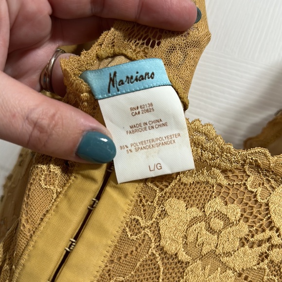 Gold Beaded Lace Formal Mini Dress - Size Large - Picture 9 of 9